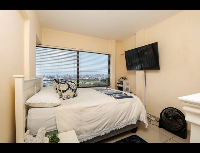 3 BEDROOM APARTMENT FOR SALE IN ESSENWOOD